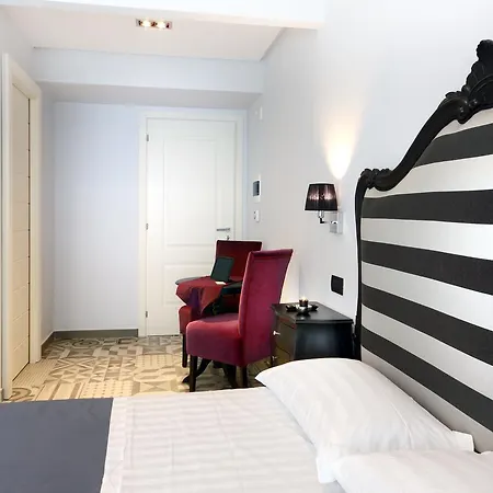 Barbarella Hotel Nápoles