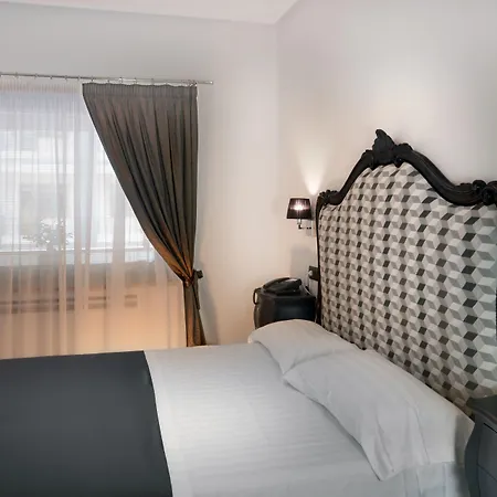 Barbarella Hotel