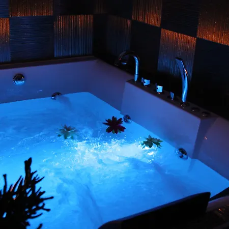 Hotel Barbarella 3*