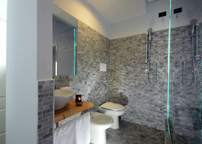 Barbarella מלון נאפולי