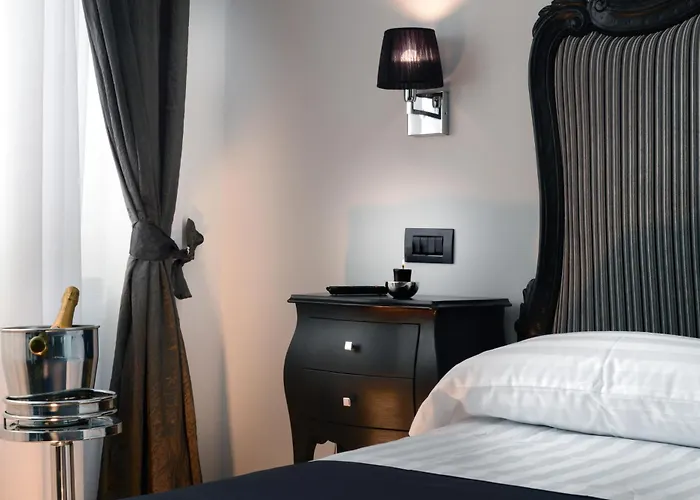 Barbarella 3* Napoli